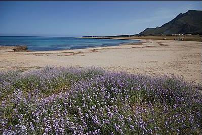 spiaggia di sabbia macari